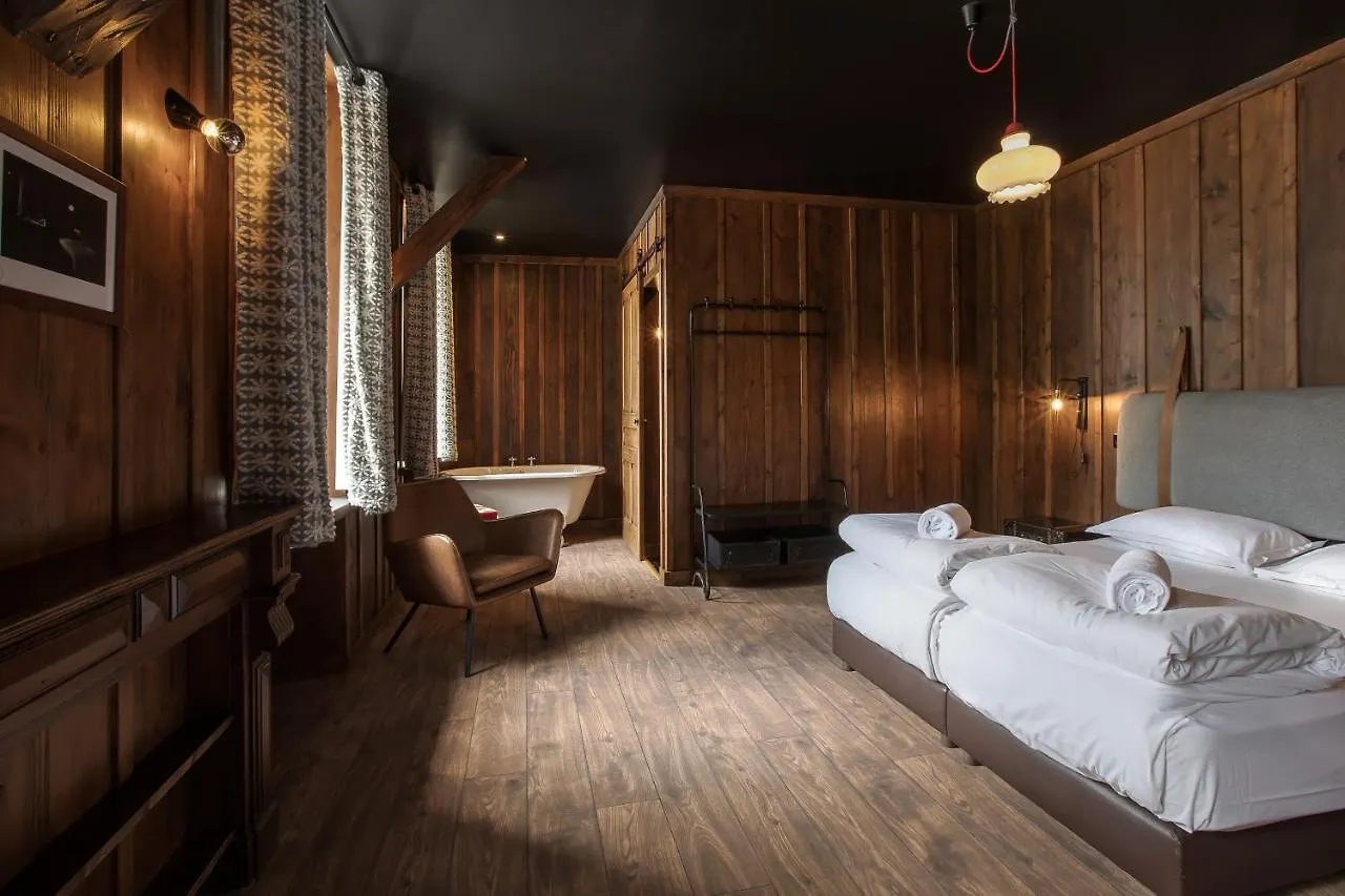 Refuge Du Montenvers Chamonix Mont Blanc Hotel